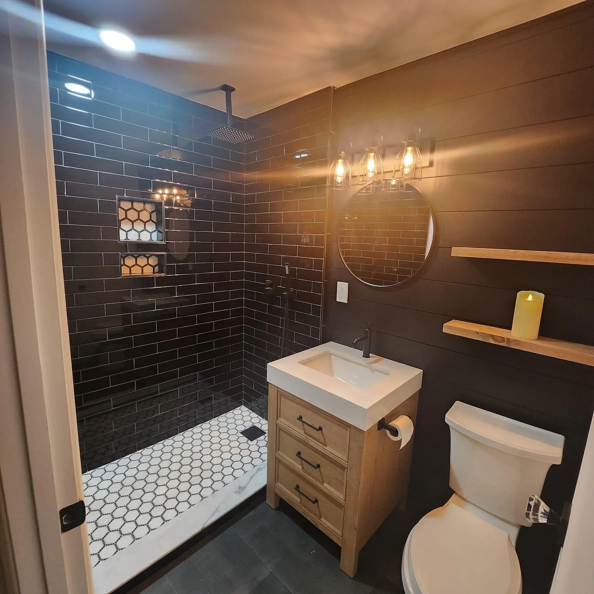 Bathroom remodel Indiana — Homerix Inc